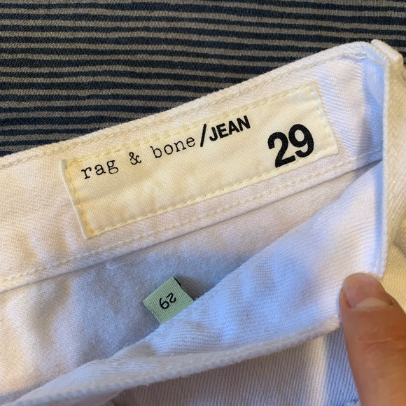 2/$50 Rag&bone white denim short Size 29 - Picture 3 of 5